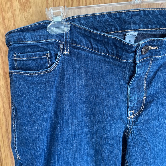 Old Navy Denim Stretch Jeans, size 22 long (tall) - Picture 3 of 6